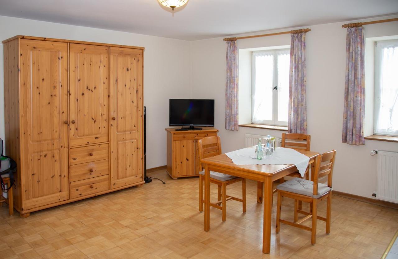 Weinhaus Kurtrierer Hof Otel Leiwen Dış mekan fotoğraf