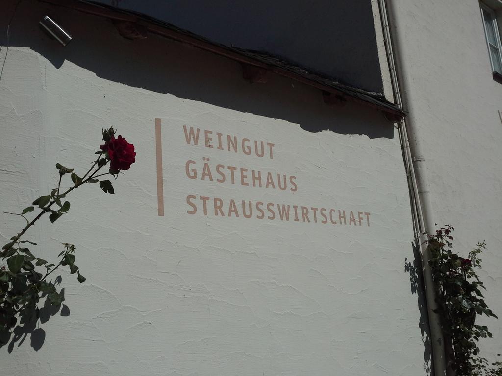 Weinhaus Kurtrierer Hof Otel Leiwen Dış mekan fotoğraf