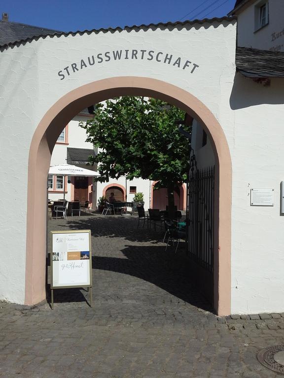 Weinhaus Kurtrierer Hof Otel Leiwen Dış mekan fotoğraf